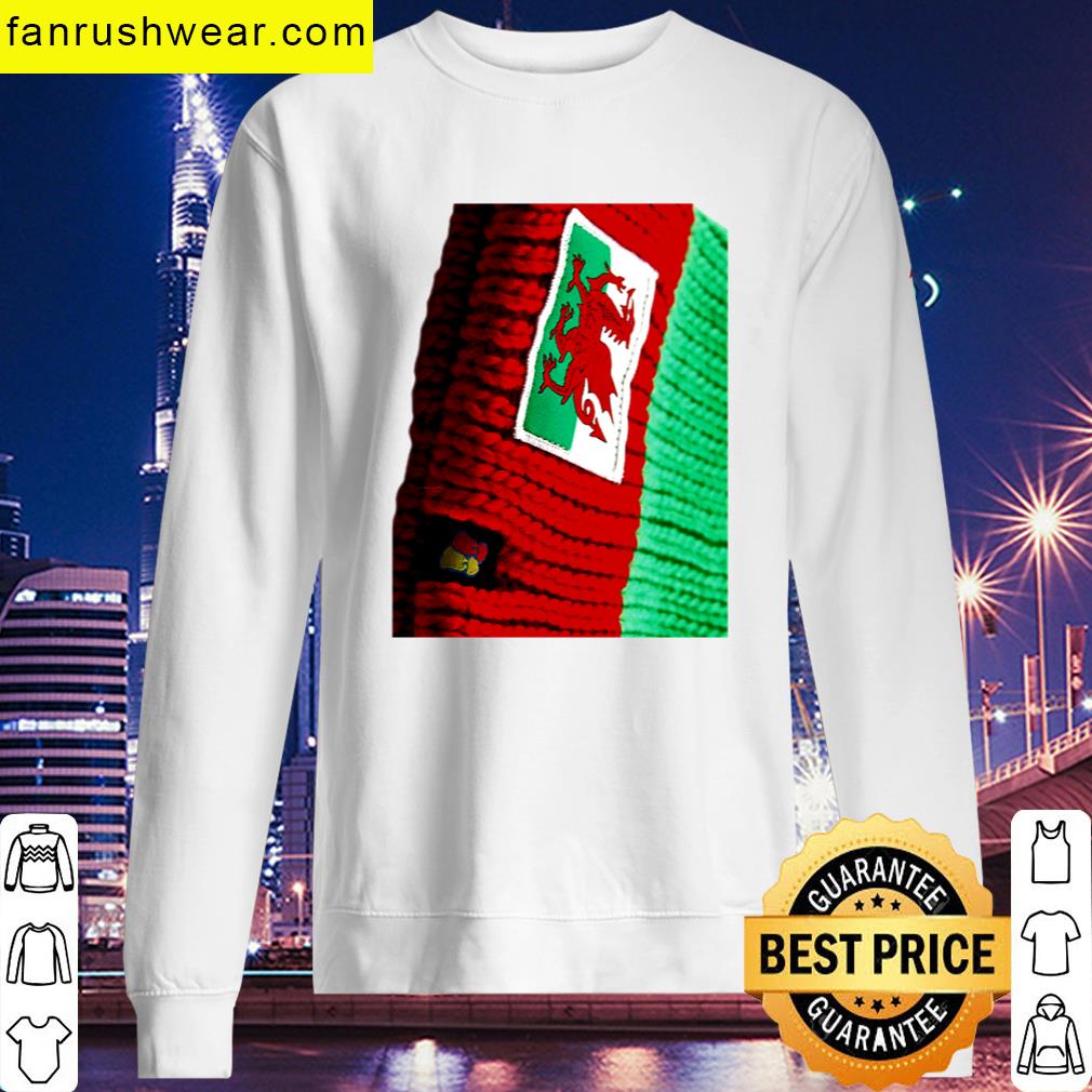 Caerphilly Graphic Oversized Tee T-shirt
