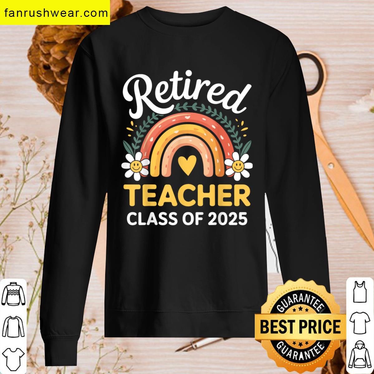 Retired Teacher Apparel Vintage Design T-shirt