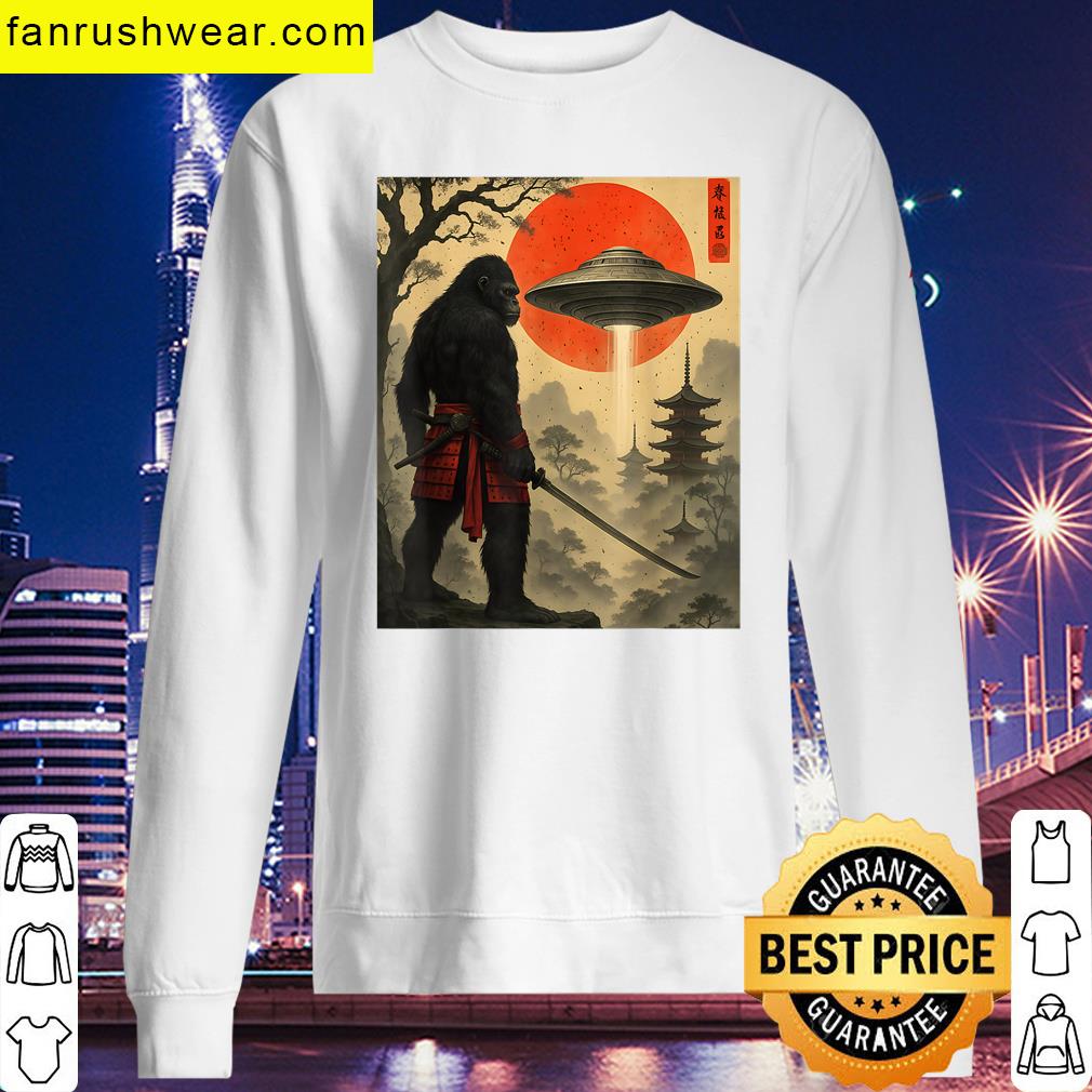 Samurai Bigfoot Ufo Design T-shirt