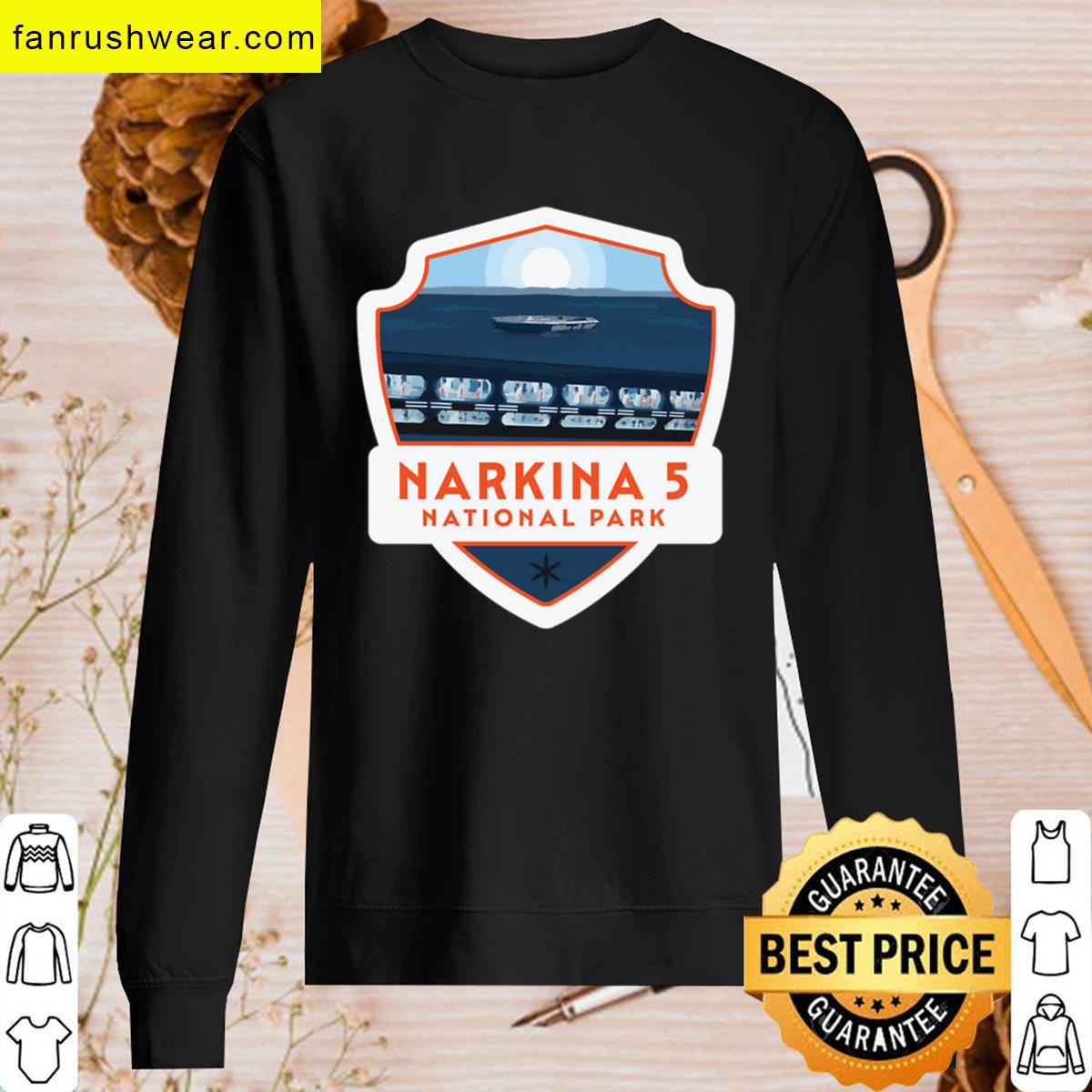 Larkina Graphic T-shirt