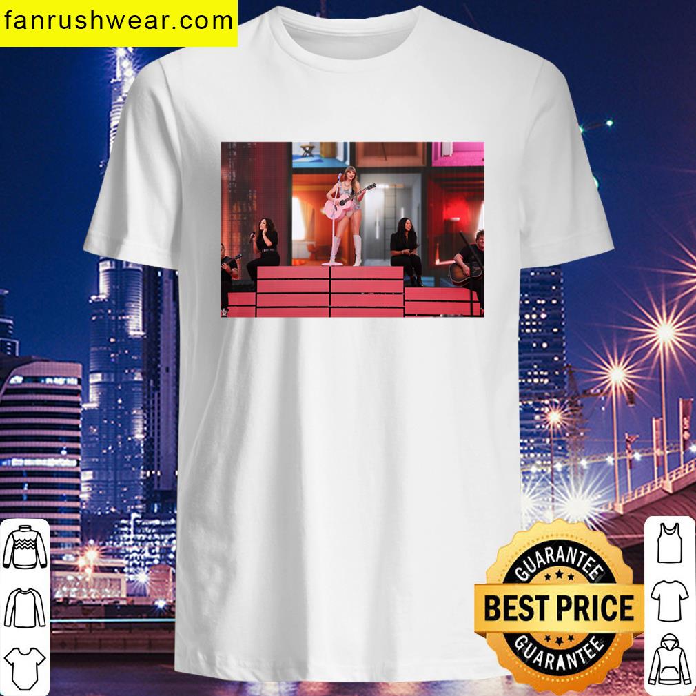 Tours Unite Swifties Apparel T-shirt